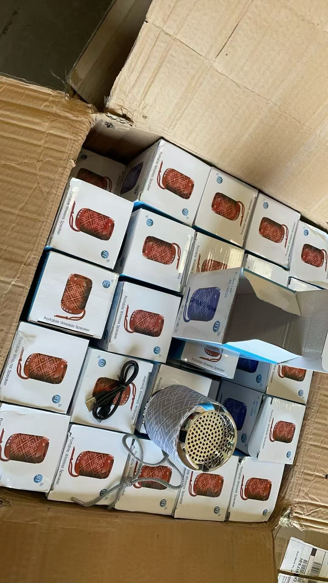 Bluetooth Speakers for Mobile, Phone, Laptops and Gym with Easy Control Button on Top with Multi-Functional Wireless Speakers Features like USB Connectivity/Rechargeable/Long Battery Serving/AUX/Rechargeable/Radio