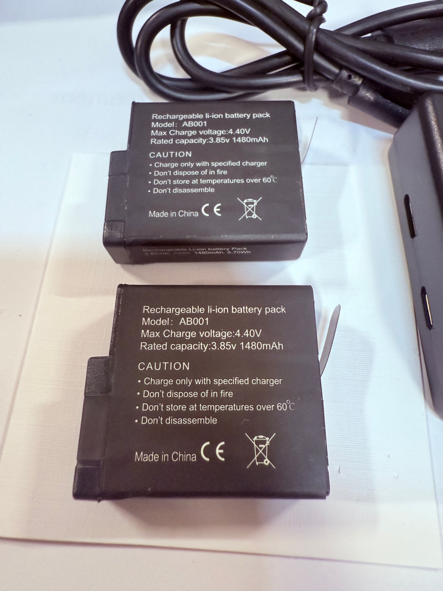2pcs GoPro Hero 5/6/7 Replacement Batteries + 3-Slots USB Charger withe Type C