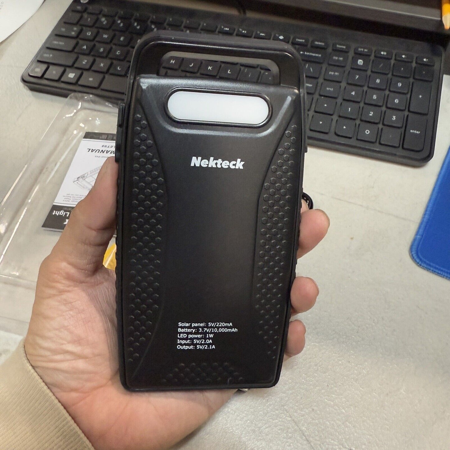 Nekteck Solar Charger 10000mAh Rain-resistant Dirt/Shockproof Dual USB Port