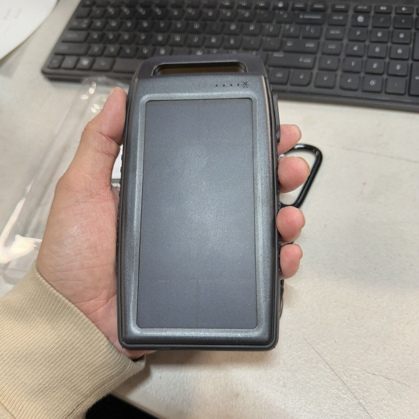 Nekteck Solar Charger 10000mAh Rain-resistant Dirt/Shockproof Dual USB Port