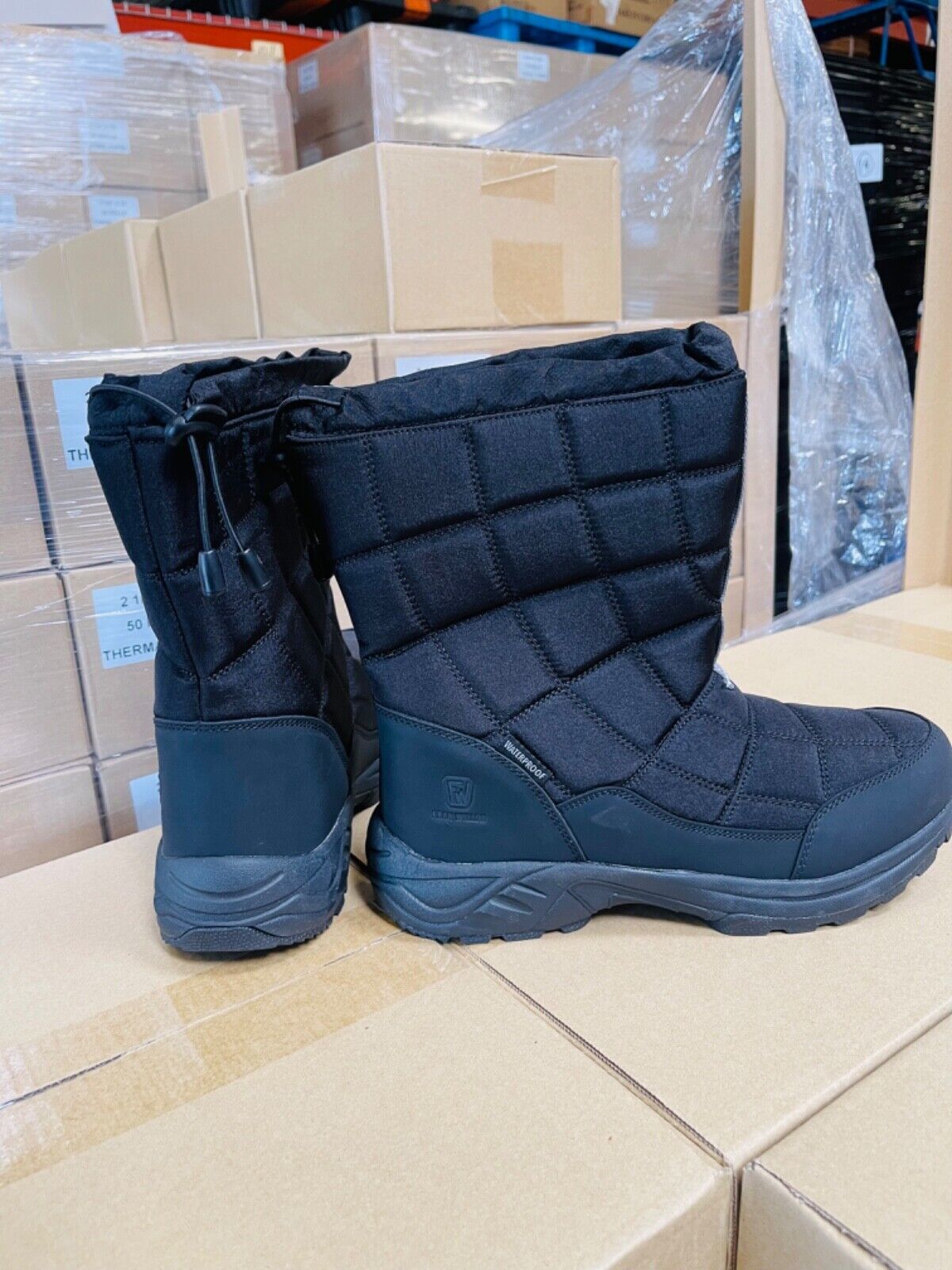 Size 9-10 womens winter snow boots waterproof warm fur lined non-slip