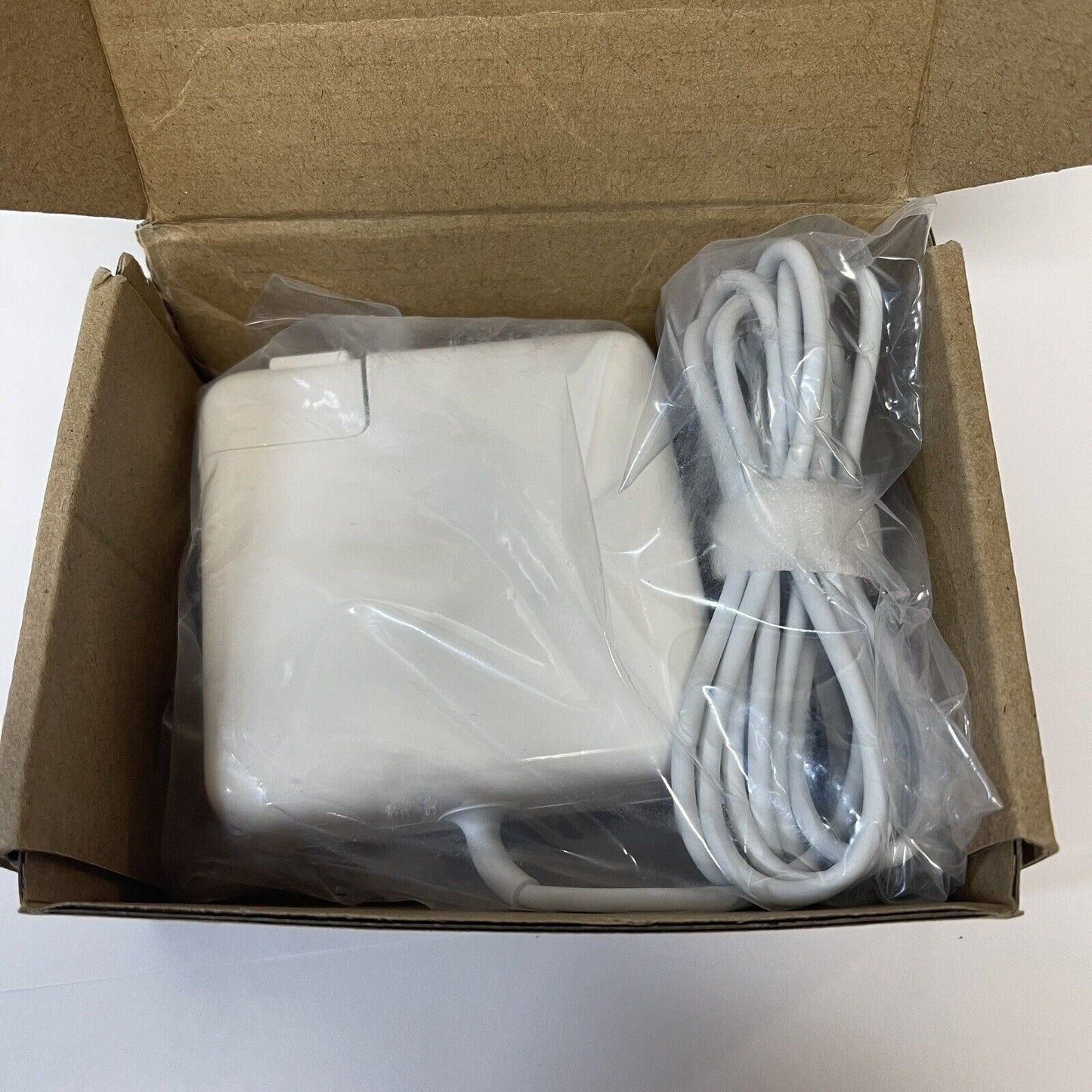 70inch Cable 85W Power Adapter Charger For MacBook Pro 15" 17" L-tip