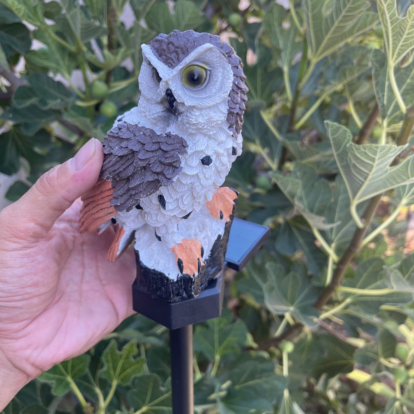2Pcs Solar Lights LED Garden Owl Solar Lights Outdoor Decorative Waterproof Stake Lights Brown for Walkway Yard Lawn Landscape Holiday Outdoor Christmas Halloween Decorations