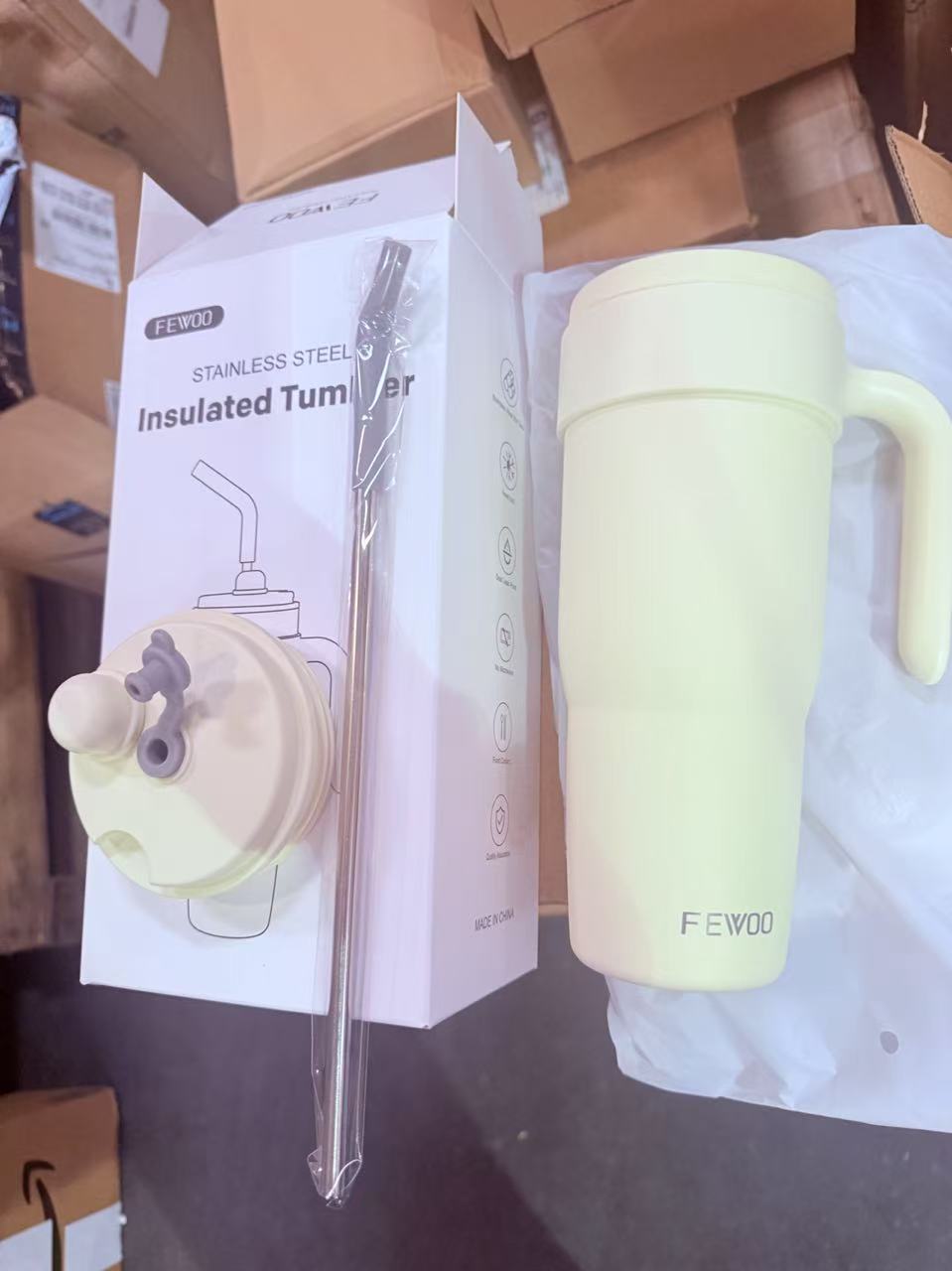 Tumbler With Lid And Straw Travel Coffee Mug Stainless Steel Insulated ,Travel Mug with Lid, Spill Proof, Hot Beverage and Cold,