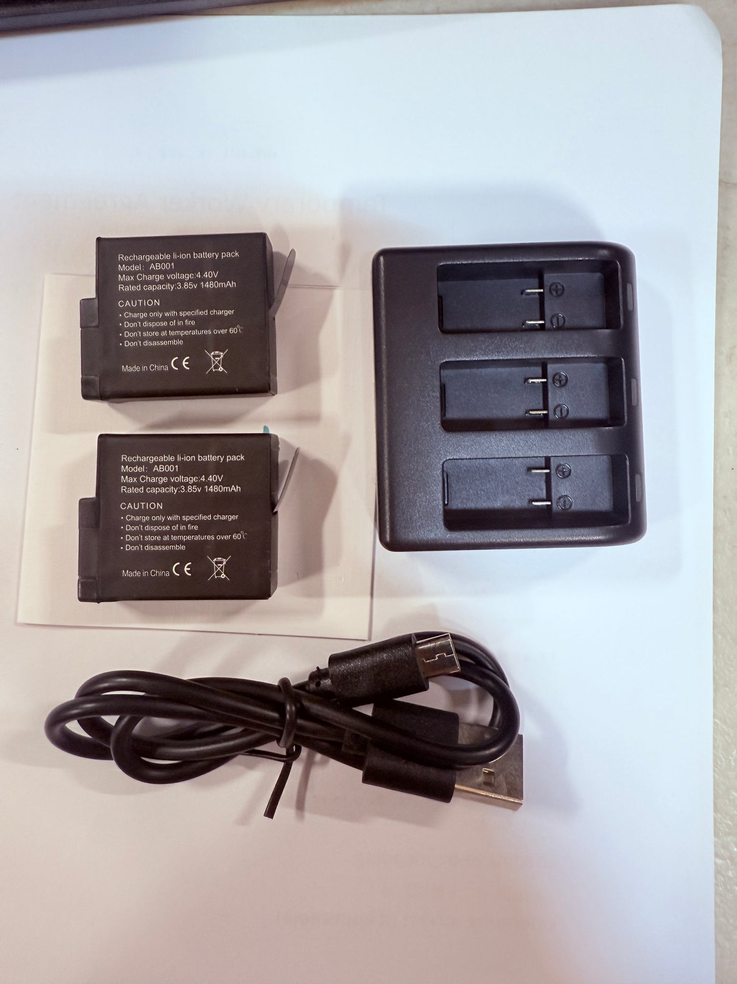 2pcs GoPro Hero 5/6/7 Replacement Batteries + 3-Slots USB Charger withe Type C