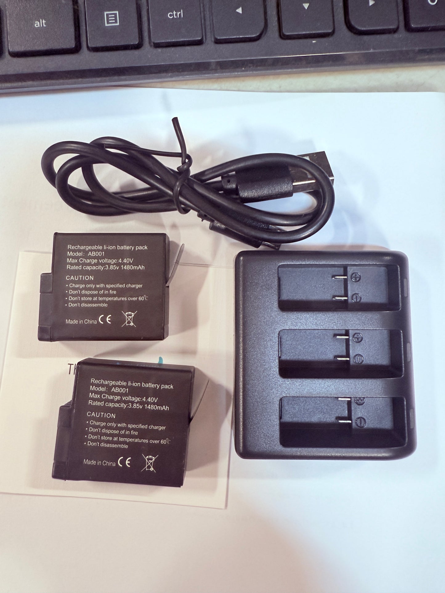 2pcs GoPro Hero 5/6/7 Replacement Batteries + 3-Slots USB Charger withe Type C