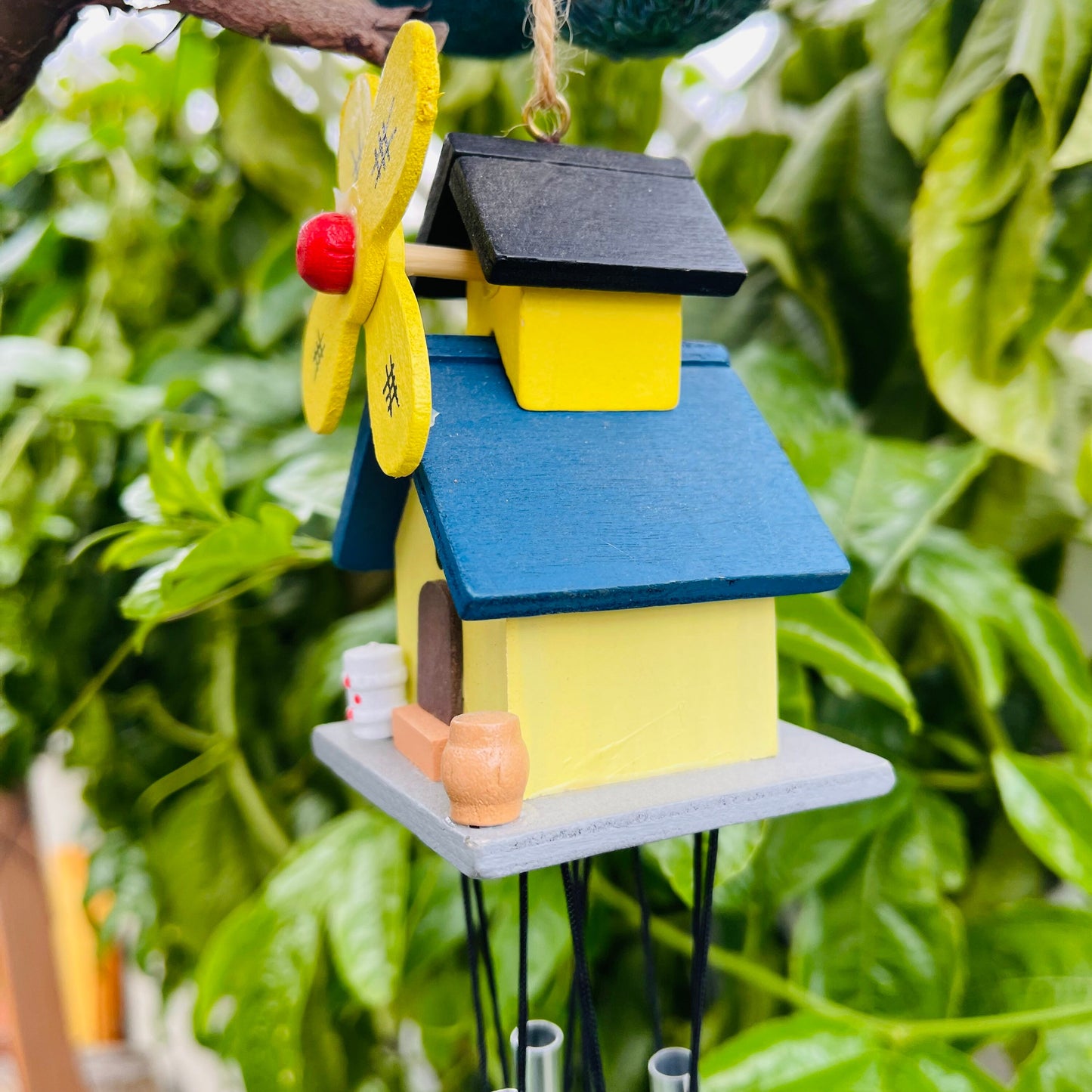 YEEYAYA Hand made wooden house wind chime